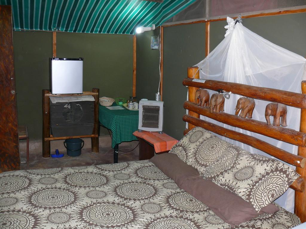 Amanzimlotzi Riverside Bush Camp Hoedspruit Zimmer foto